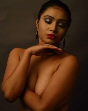 Jui Lahiri Hot_39.jpg